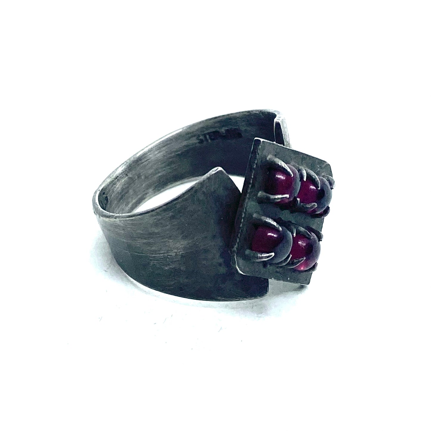Brutalist Ring with Garnet in Sterling Silver