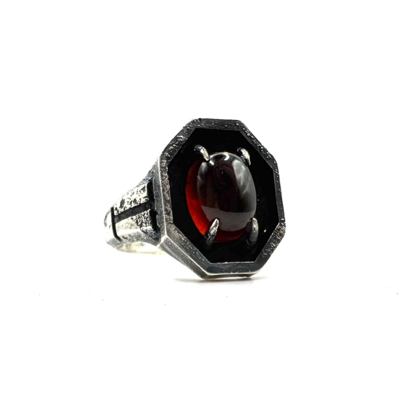 Sanctum Ring With Garnet in Sterling Silver
