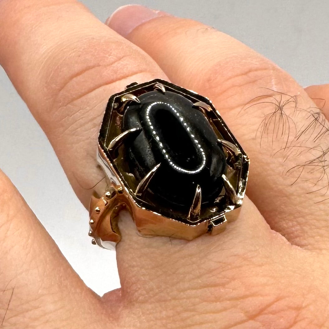 Black Star Sanctum Ring in Bronze