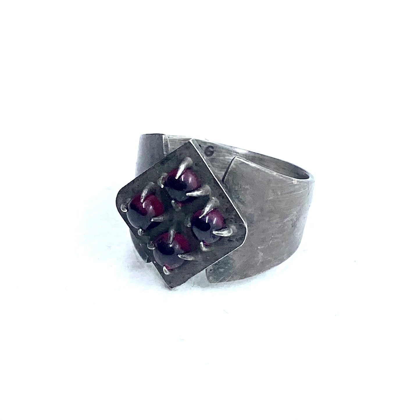 Brutalist Ring with Garnet in Sterling Silver