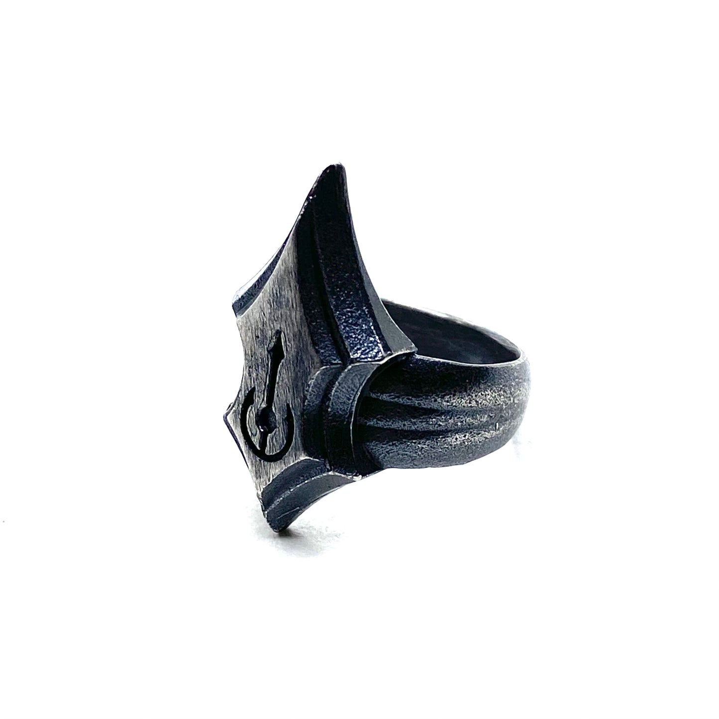 Ring of Um Sterling Silver Ualthum Collaboration