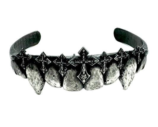 Nightstalker Fang Cuff in Sterling Silver