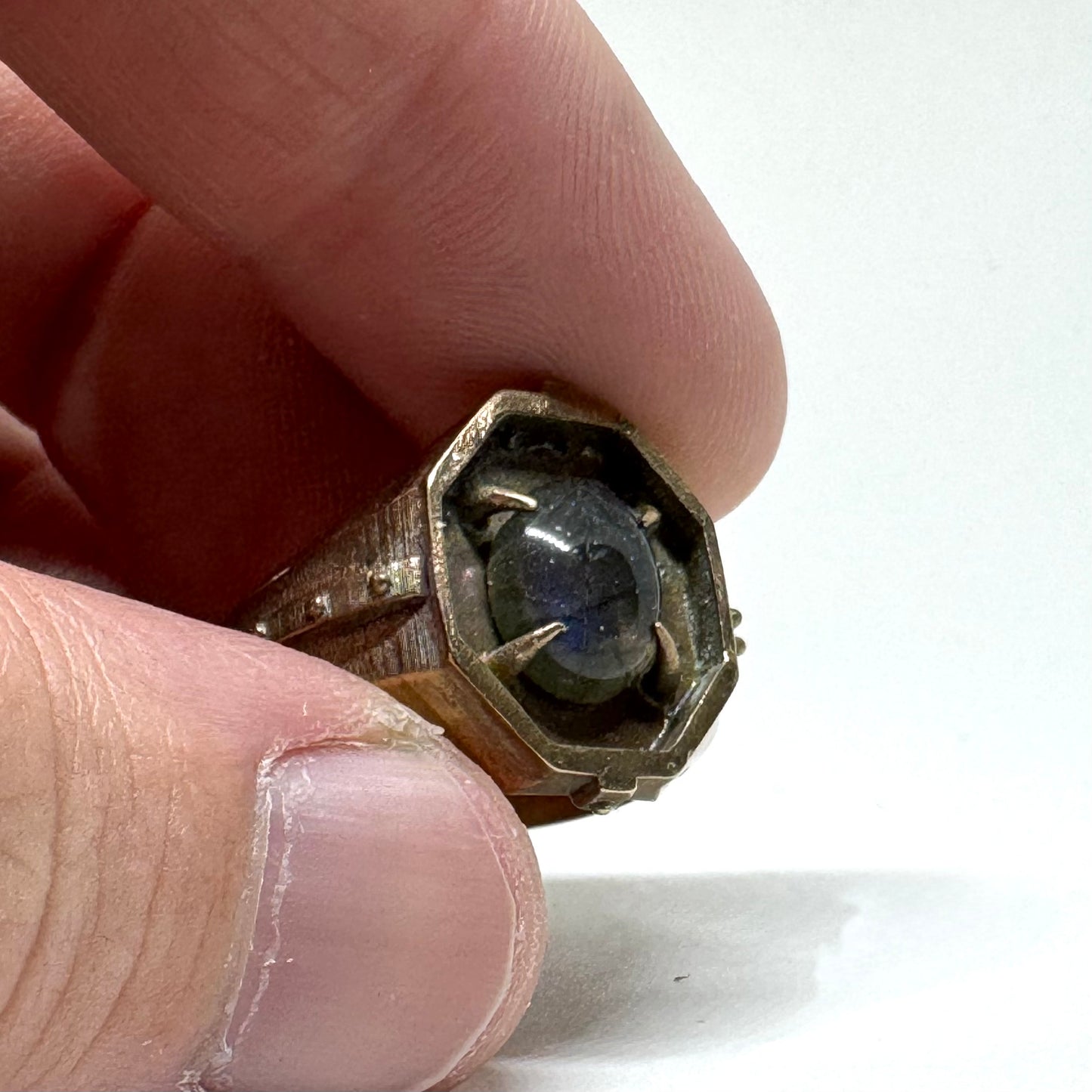 Citadel Ring With Labradorite in Bronze