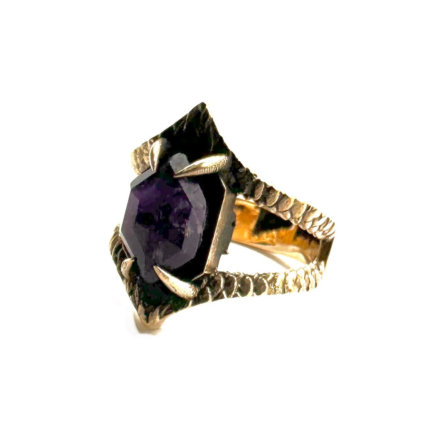 Serpent’s Bite Ring amethyst in Bronze