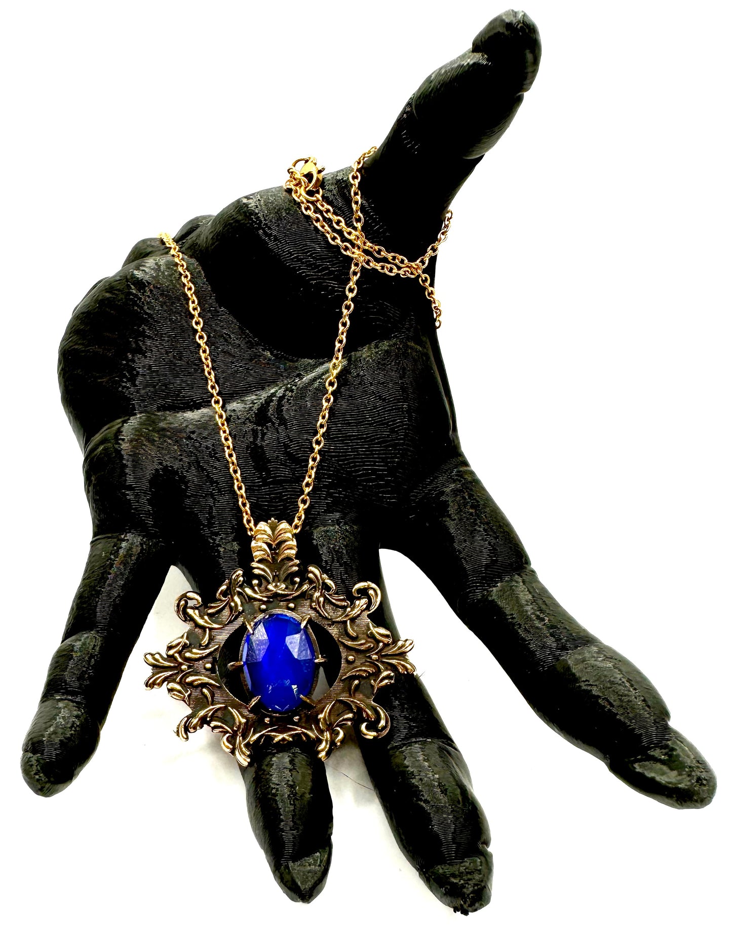 Ammit’s Eye Aurora Opal Necklace Bronze