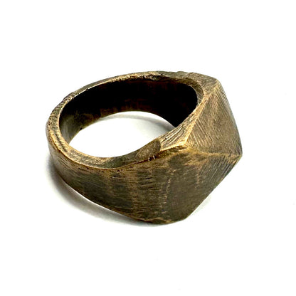 Helm of the Obelisk Ring in Bronze