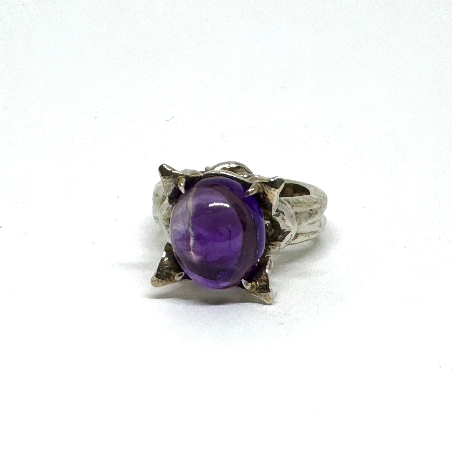 Barashyth’s Coil Ring Amethyst And White Bronze Band