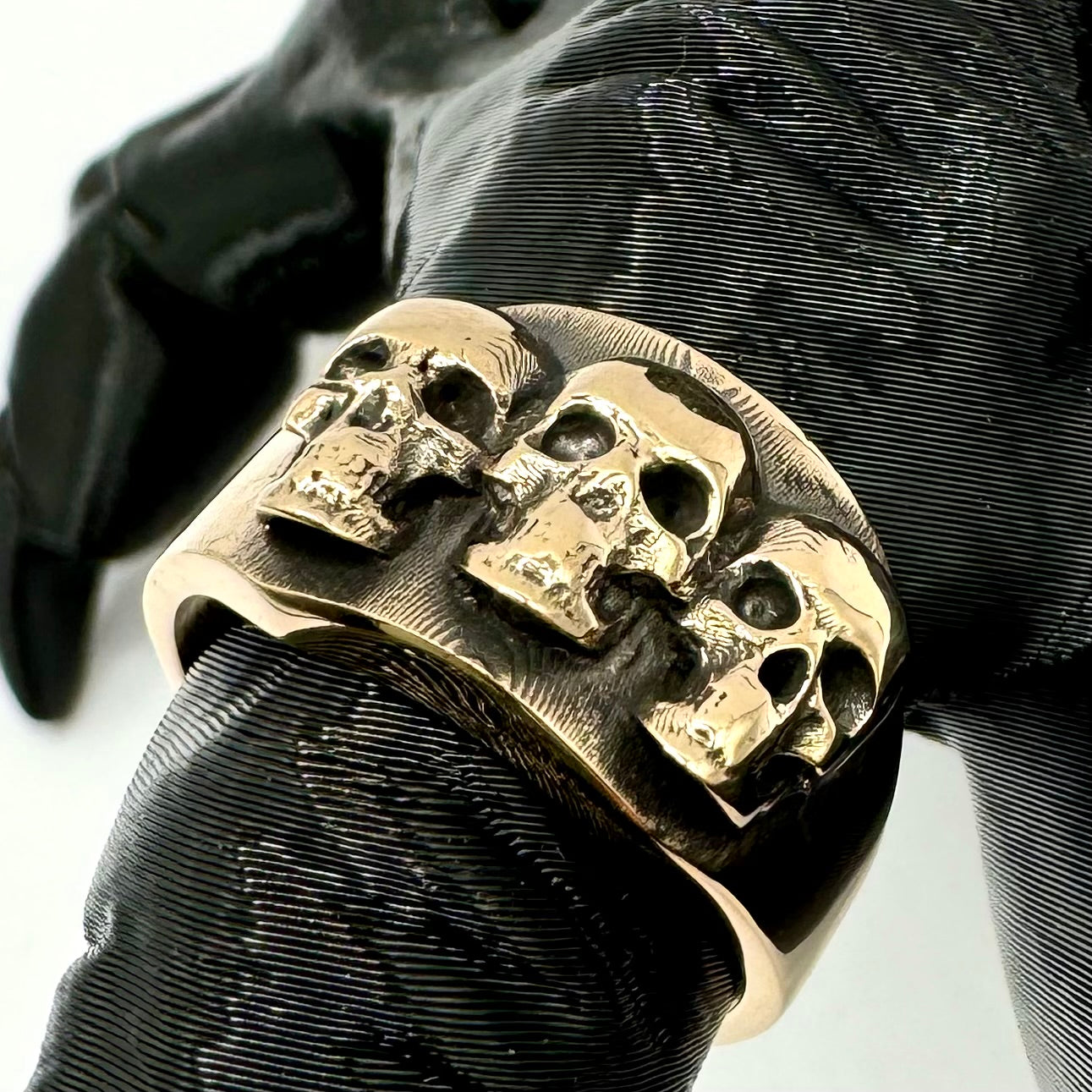 No Evil Skull Ring in Bronze