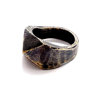 Bane Ring in Bronze