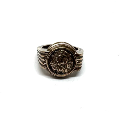 Lion Ring in Bronze