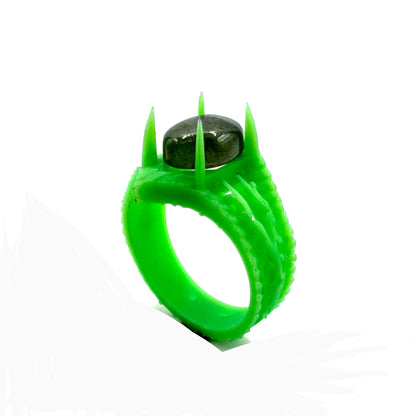 TO BE CAST - Filigree Ring With Labradorite In sterling Silver