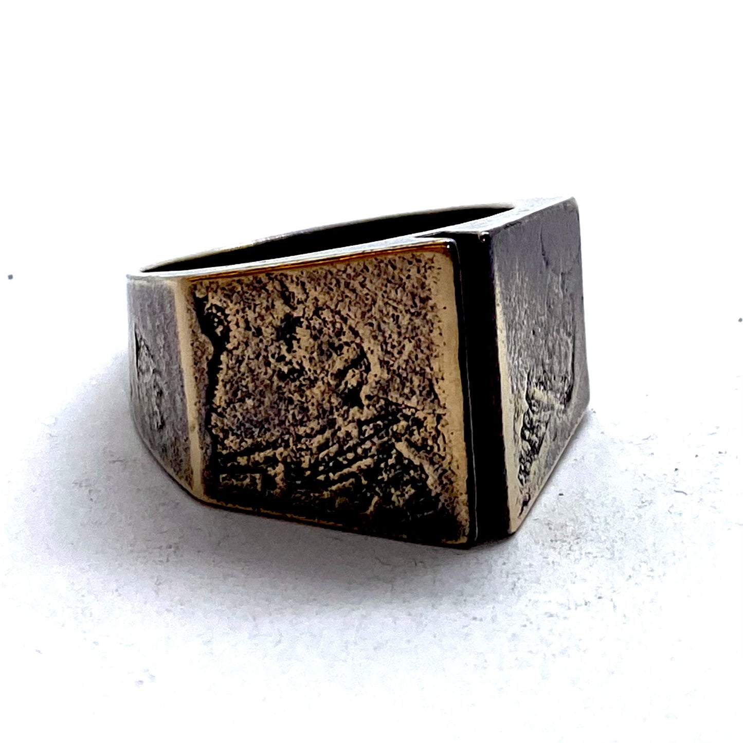 Fjell Bronze Brutalist Ring