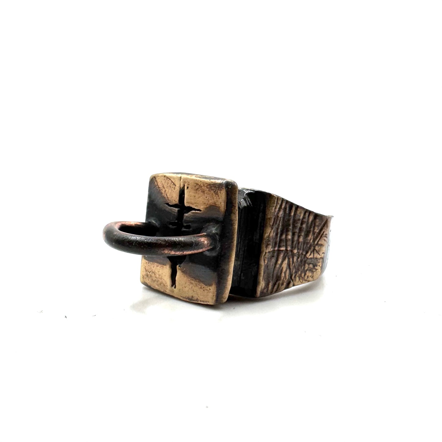 Modern Ring in Bronze