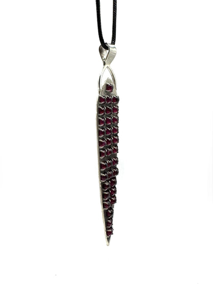 Vampire’s Undoing in Sterling and Garnet