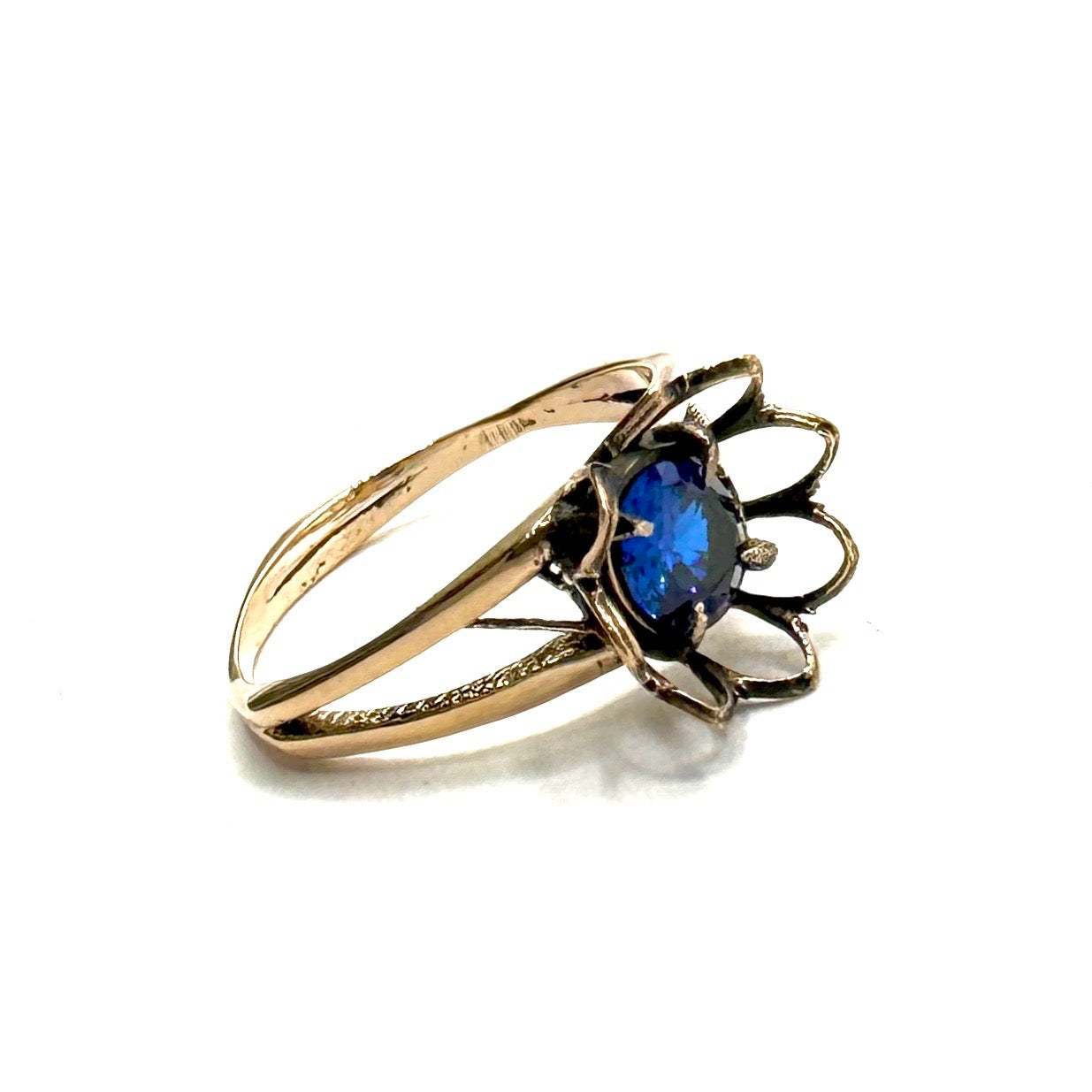 Blue Lab Zircon Flower Bronze Split Band Ring