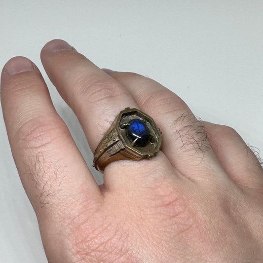 Citadel Ring With Labradorite in Bronze
