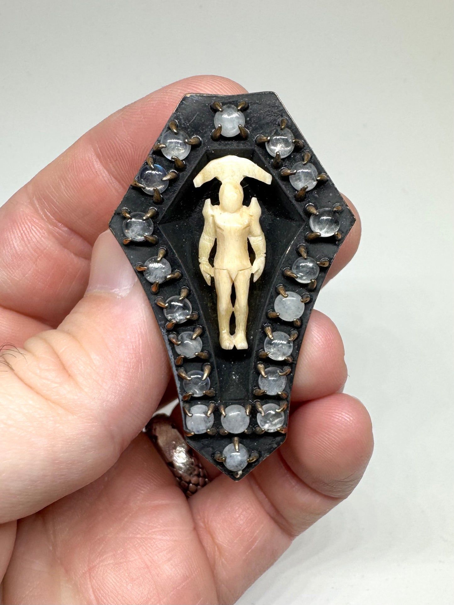 Coffin Ring in Bronze and Moonstone And Horn