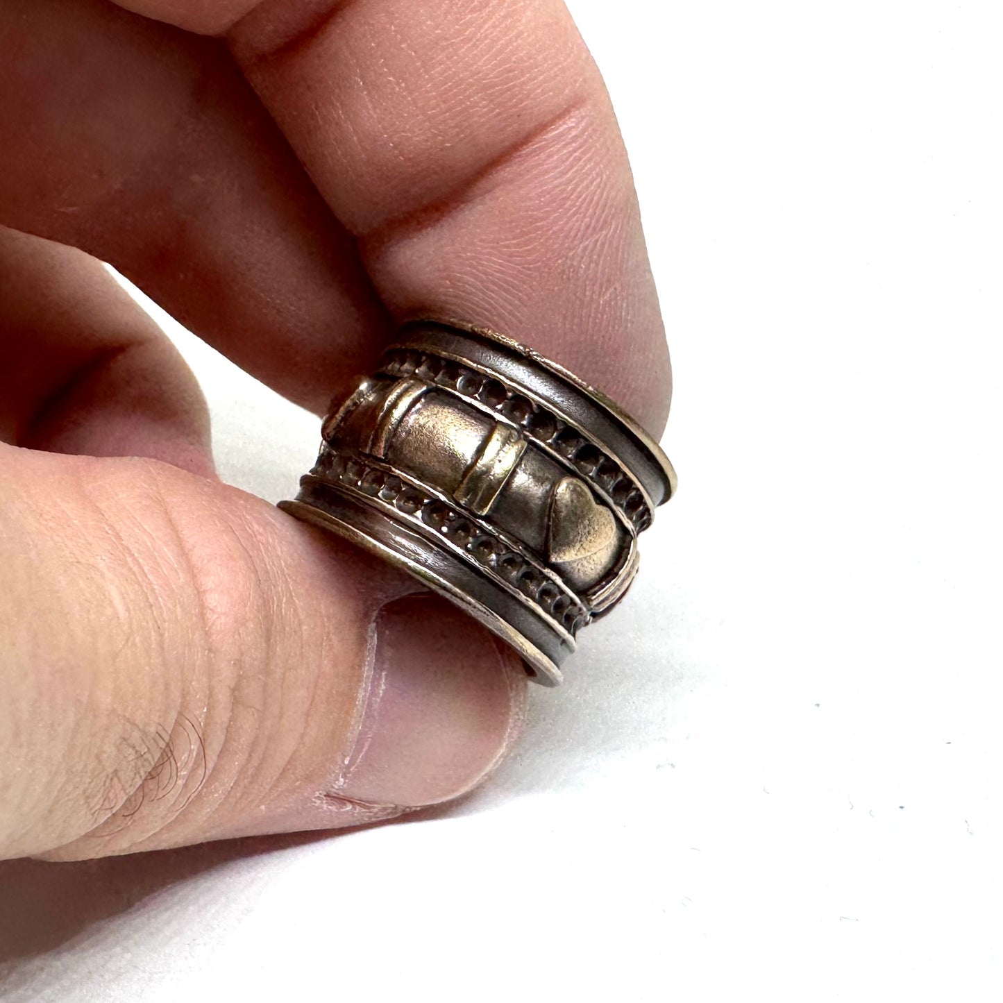 Crown Ring in Bronze