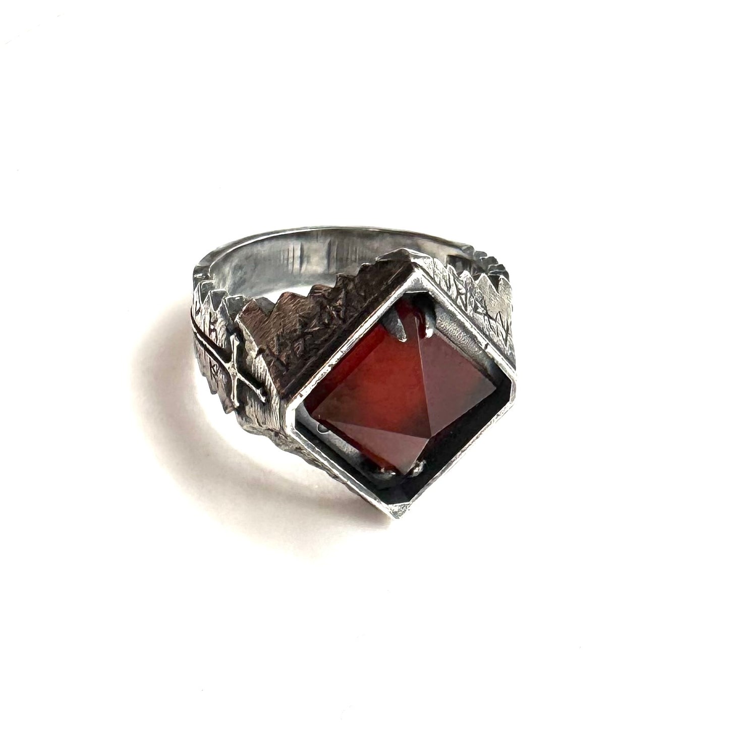 PREORDER- Sanguine Ring