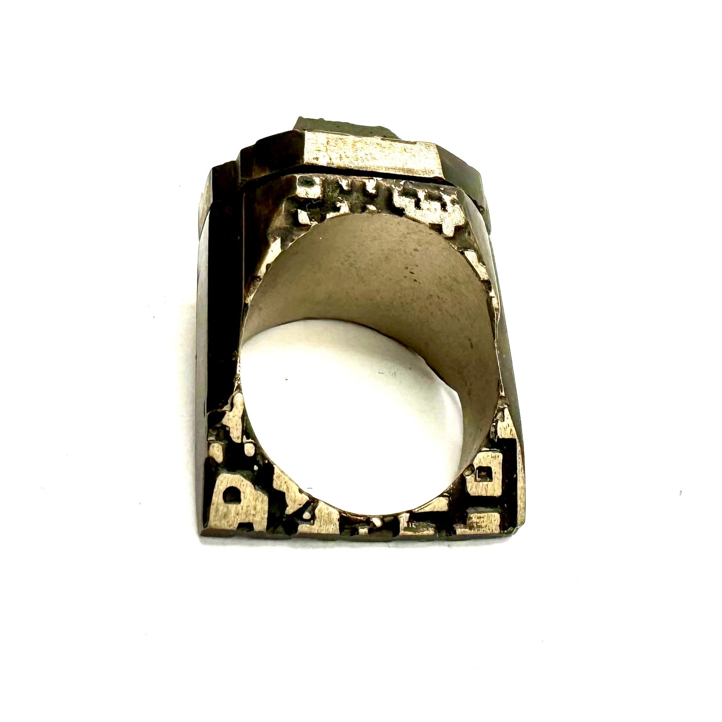 Isis’s Wings Protection Inscence Resign Spellwork Bronze Ring