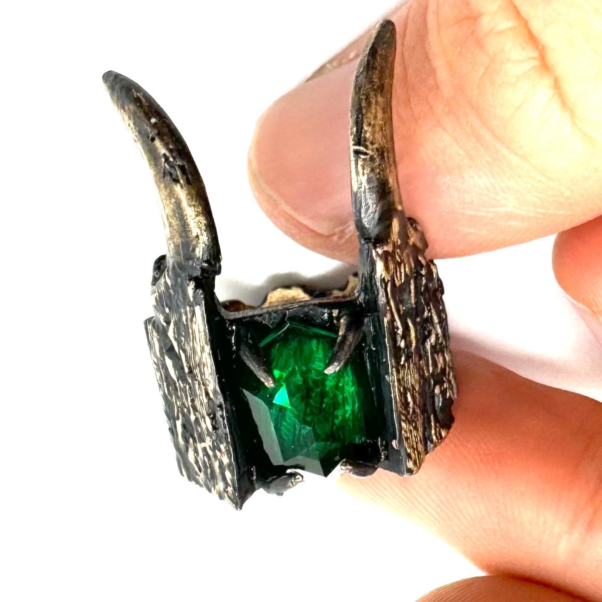 Loki’s Helm Ring in Bronze with Lab Emerald - Julian The 2nd - STONE RING - Loki’s Helm Ring in Bronze with Lab Emerald