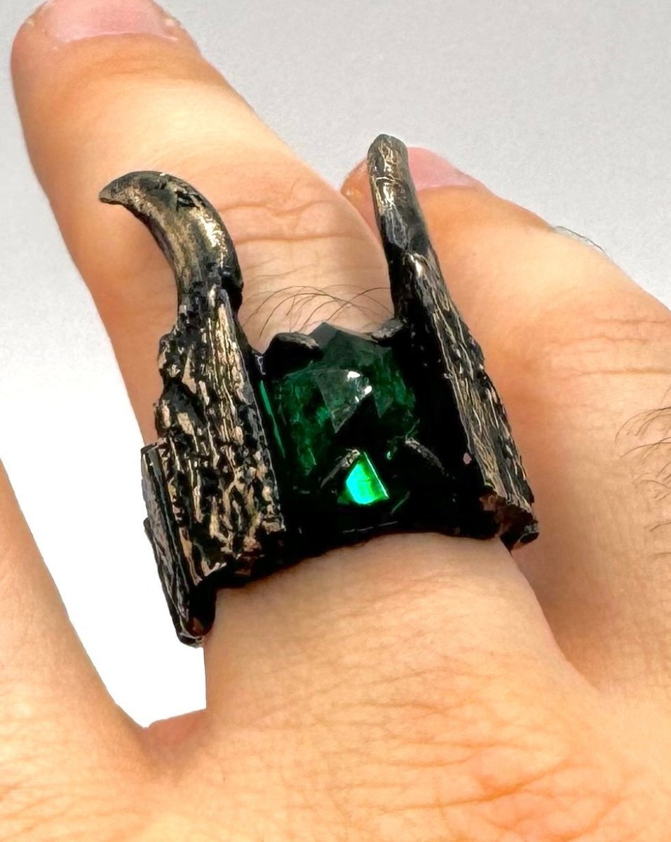 Loki’s Helm Ring in Bronze with Lab Emerald - Julian The 2nd - STONE RING - Loki’s Helm Ring in Bronze with Lab Emerald