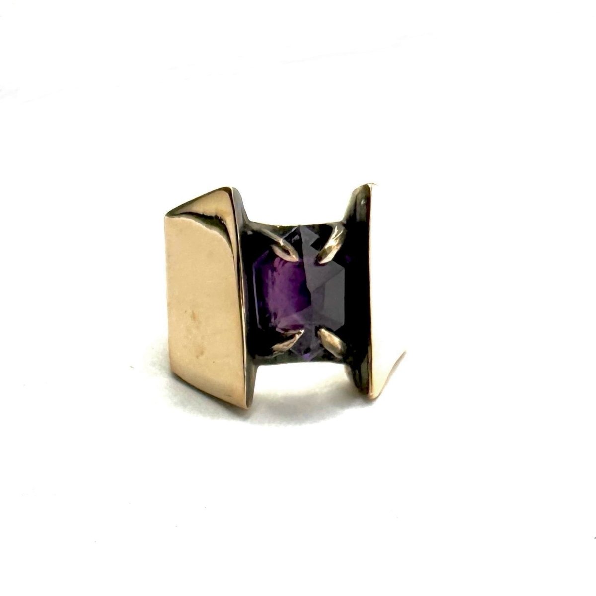 Paladin’s Oath With Amethyst In Bronze Ring - Julian The 2nd - Paladin’s Oath With Amethyst In Bronze Ring