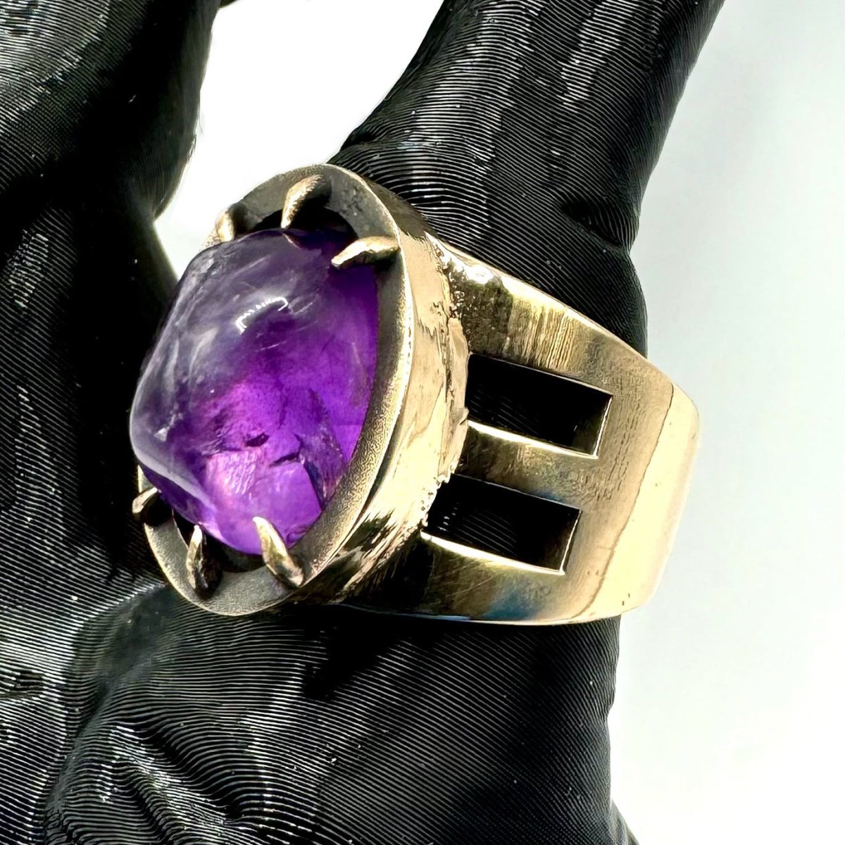 Ring of the Primal Spirit in Bronze With Amethyst - Julian The 2nd - RING - Ring of the Primal Spirit in Bronze With Amethyst