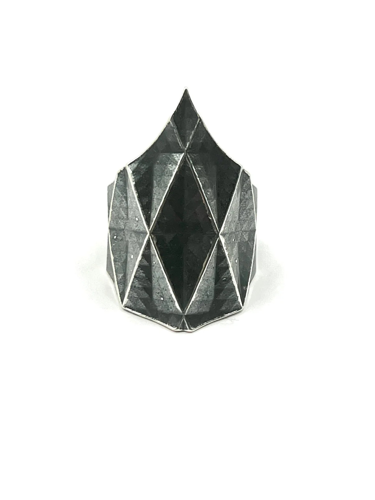 Thorn Guard’s Ring in Sterling Silver