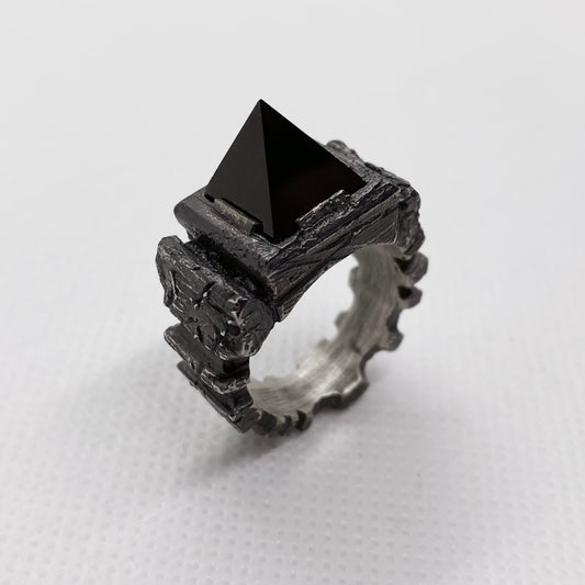 Pyramid Ring Black onyx Sterling Silver
