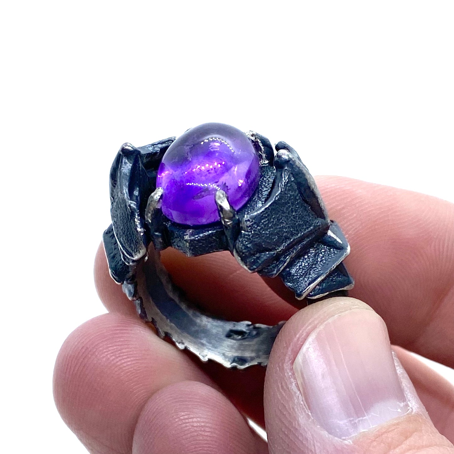 Black Knight’s Ring in Sterling silver and Amethyst