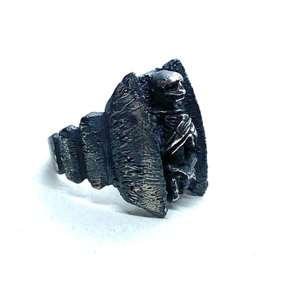 Momento Mori Ring in Sterling Silver